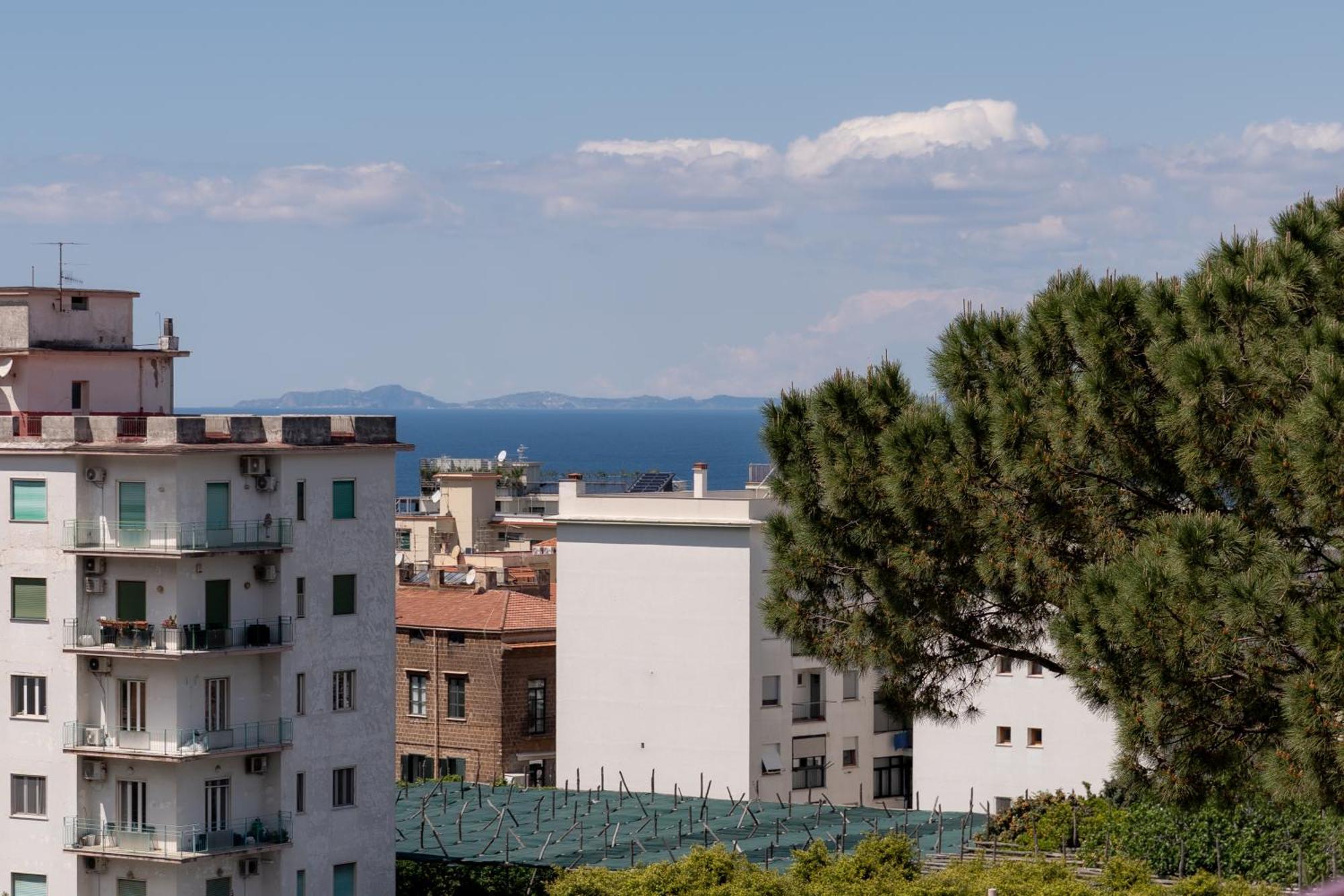 Mifra Suites Sorrento Esterno foto