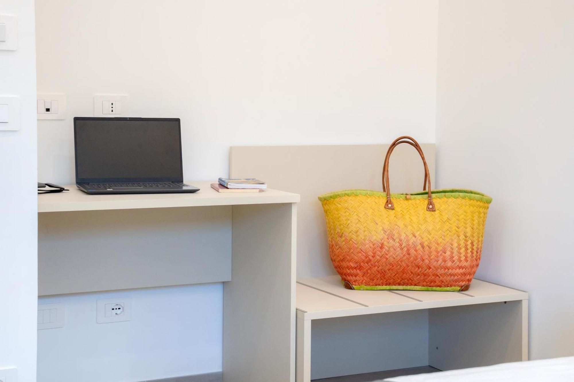 Mifra Suites Sorrento Esterno foto