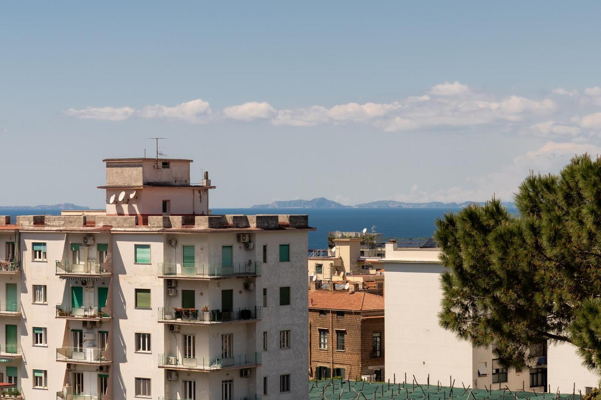 Mifra Suites Sorrento Esterno foto